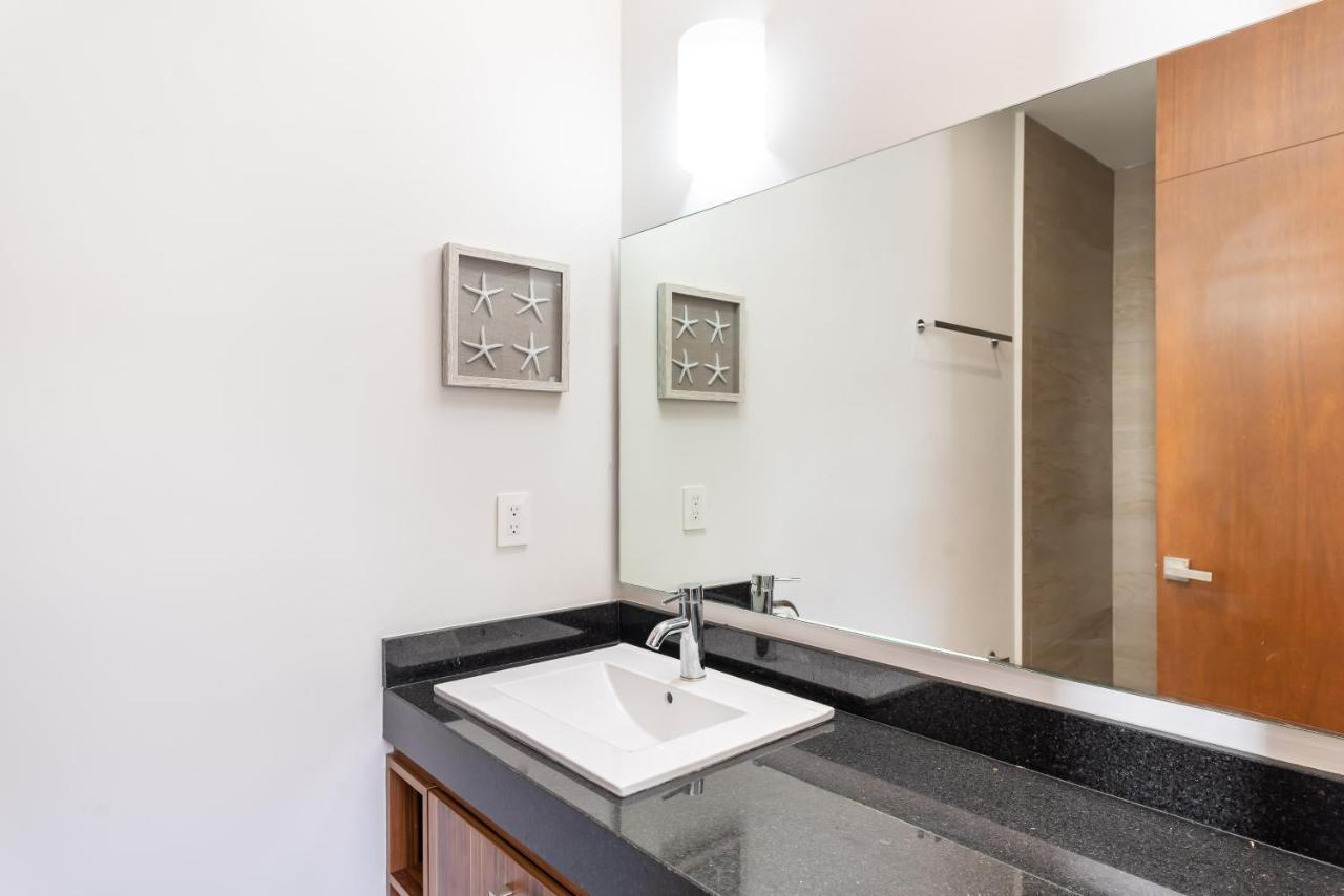 Entire House- 3Br With Private Roof Top Deck Playa del Carmen Zewnętrze zdjęcie